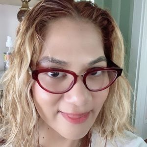 Meet your Posher, Miriam